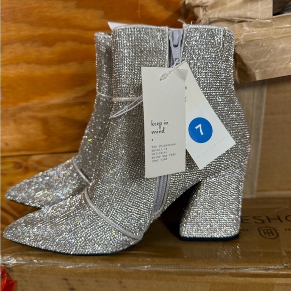 A New Day Womens Ankle Boots Sparkly Cushioned Ponty Booties Silver - Picture 1 of 10